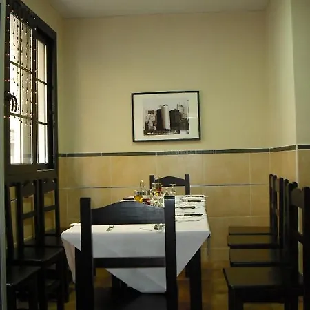 Carlos I Affittacamere La Línea de la Concepción