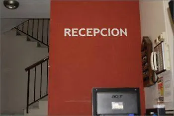 Pensión Carlos I *