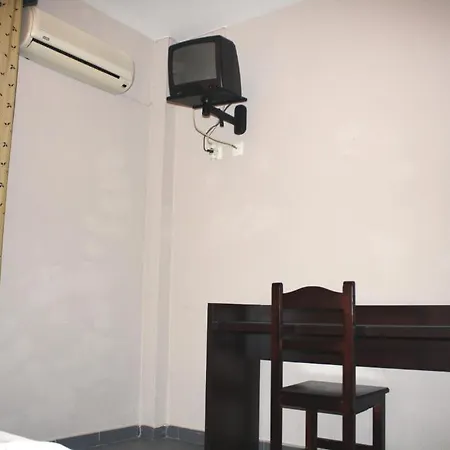 Carlos I Guest house